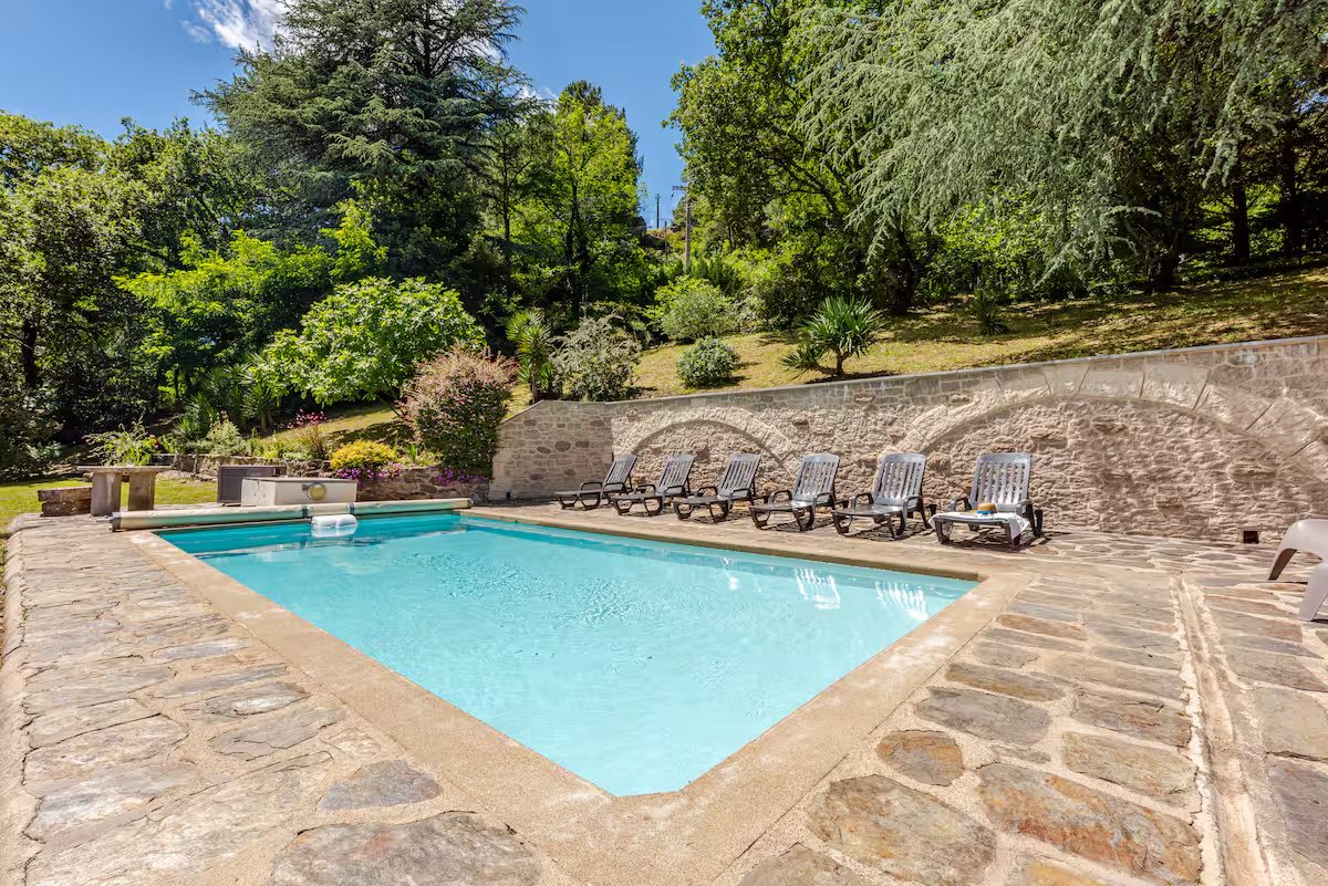 Piscine de la Villa Les Cèdres - Large villa les cedres